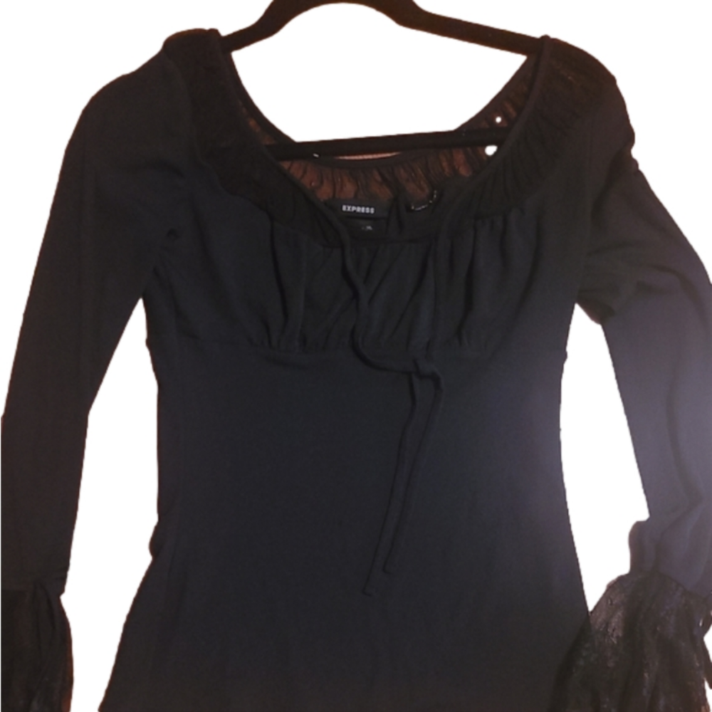 Express Long sleeve top dressy top Hp🔥🔥🔥🔥